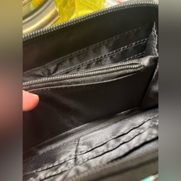 Pokemon Pikachu Squirtle Charmander Zip Around Wallet - Picture 8 of 10